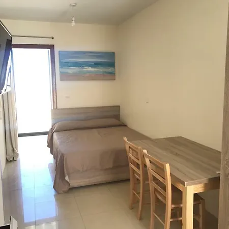Apartment Studio Penthouse Near Valletta *